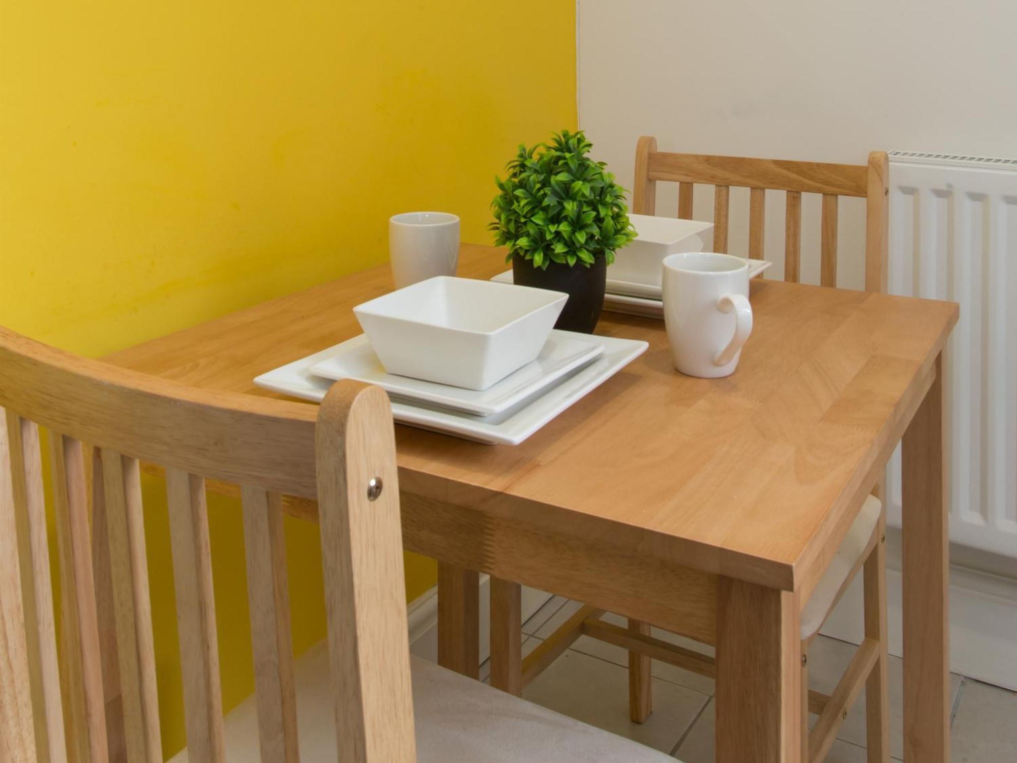 Townhouse @ West Avenue Crewe Bed & Breakfast ห้อง รูปภาพ